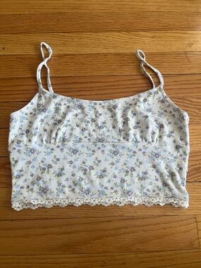PacSun White Floral Lace-Trim Cropped Cami